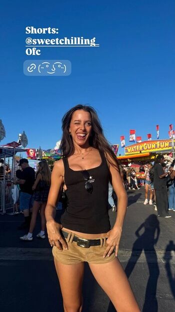Izzybizzyspider Leaked Nude OnlyFans (Photo 25)