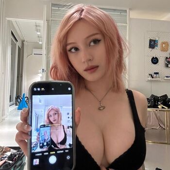 JadeyAnh