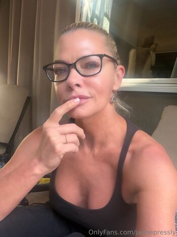 Jaime Pressly Leaked Nude OnlyFans (Photo 82)