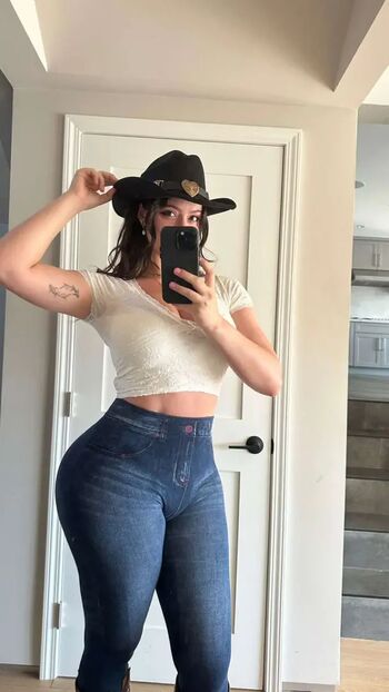 Jakara Mitchell