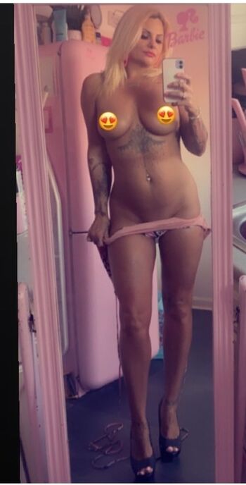 Jamieleepinkymummy Leaked Nude OnlyFans (Photo 35)