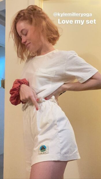 Jane Levy Leaked Nude OnlyFans (Photo 26)
