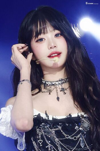 Jang Won-young