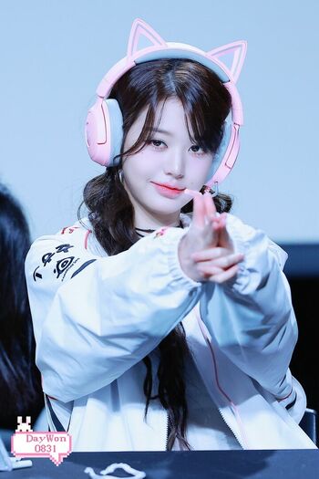 Jang Won-young