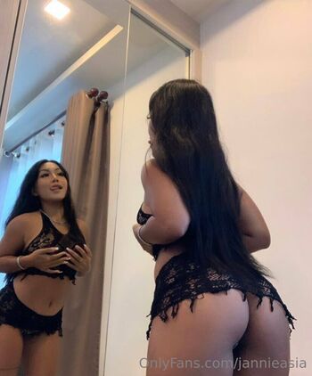 jannieasia Leaked Nude OnlyFans (Photo 40)
