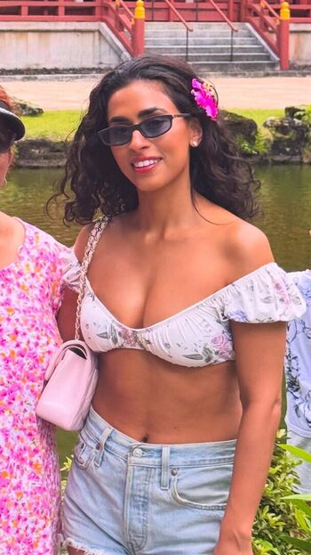 Jasleen Singh Leaked Nude OnlyFans (Photo 29)