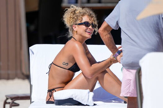 Jasmine Sanders