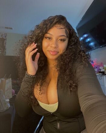 jasmynaaliyah Leaked Nude OnlyFans (Photo 8)
