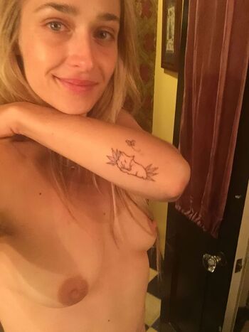 Jemima Kirke Leaked Nude OnlyFans (Photo 7)