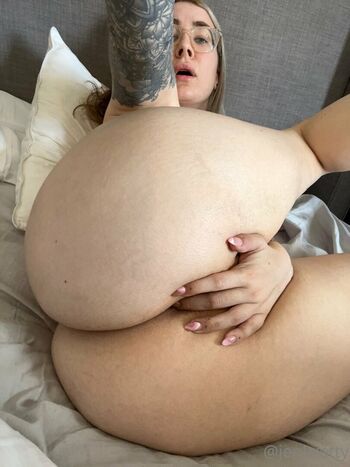 Jen Bretty Leaked Nude OnlyFans (Photo 15)