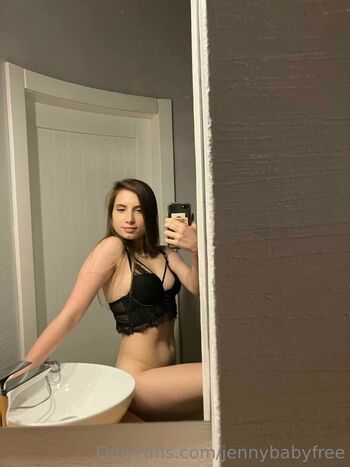 Jennn7w7 Leaked Nude OnlyFans (Photo 44)