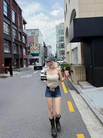 Jeon Somi