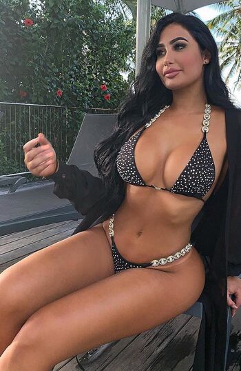 Jessica Foster