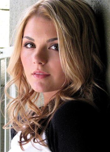 Jessica Lee Rose
