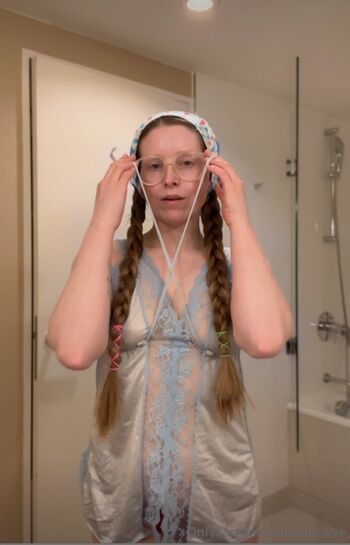 Jessie Cave