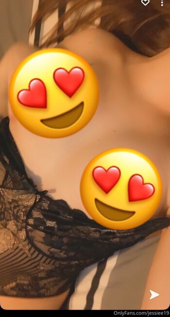 jessiee19 Leaked Nude OnlyFans (Photo 39)