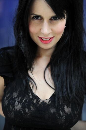 Jessyca Falour