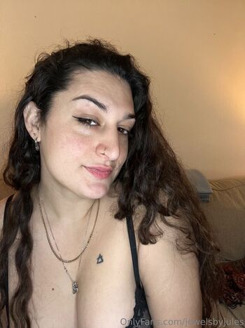 jewelsbyjules