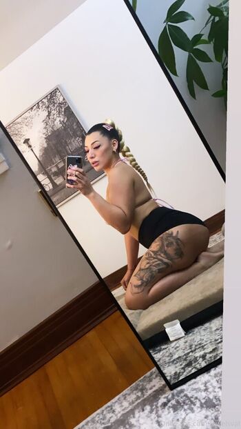 jewelsval Leaked Nude OnlyFans (Photo 7)