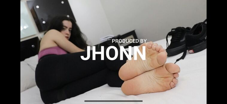Jhonnfootfetish