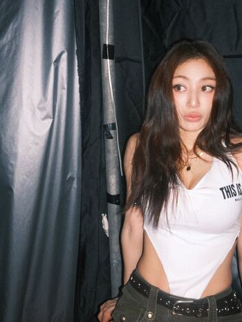 Jihyo Leaked Nude OnlyFans (Photo 68)