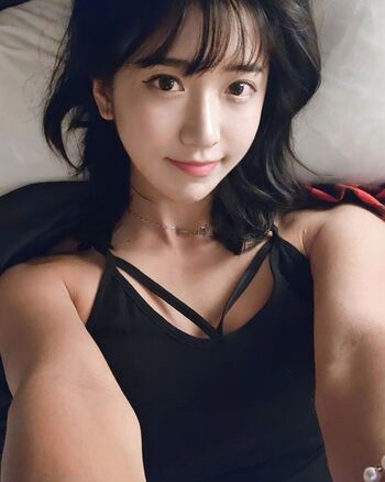 jinnytty Leaked Nude OnlyFans (Photo 111)