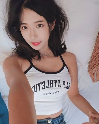 jinnytty Leaked Nude OnlyFans (Photo 237)
