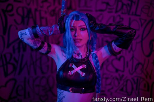 Jinx Cosplay Arcane