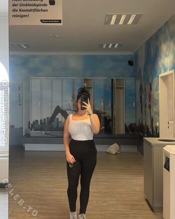 Joanax2003 Leaked Nude OnlyFans (Photo 19)