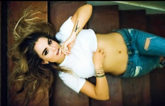 Joanna Jojo Levesque
