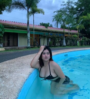 Jodelyn Leaked Nude OnlyFans (Photo 1)