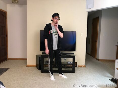johnn197575 Leaked Nude OnlyFans (Photo 5)