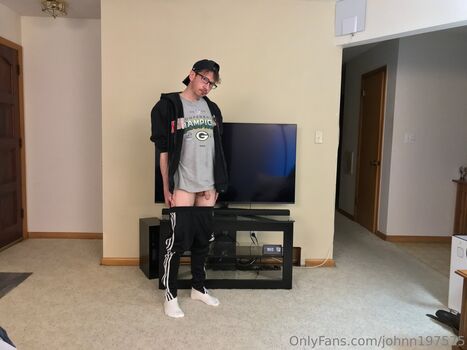 johnn197575 Leaked Nude OnlyFans (Photo 6)