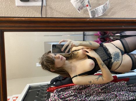 josiexcoyote Leaked Nude OnlyFans (Photo 23)
