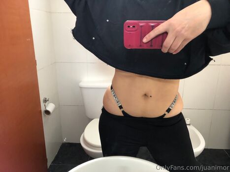 juanimor Leaked Nude OnlyFans (Photo 29)