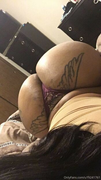 Juicy The Body Leaked Nude OnlyFans (Photo 5)