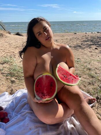 Jula Pidzhara Leaked Nude OnlyFans (Photo 4)