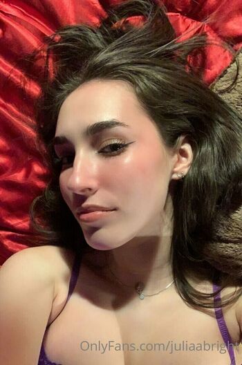 Julia Bright