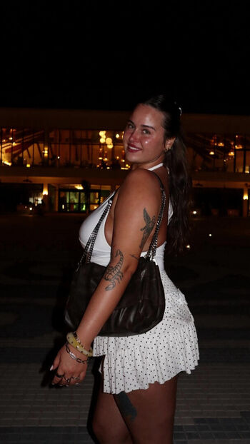 Julia Dube Leaked Nude OnlyFans (Photo 6)