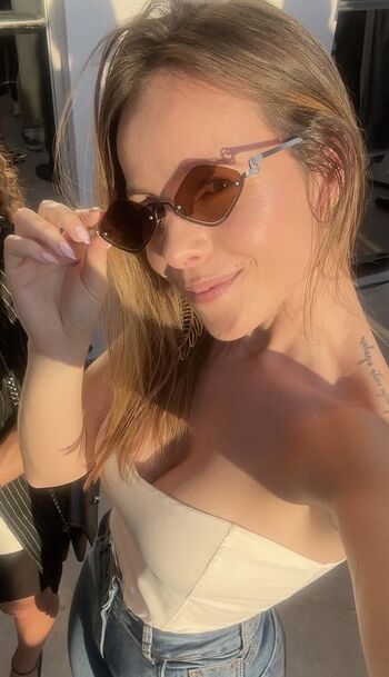 Julia Nogara Leaked Nude OnlyFans (Photo 19)