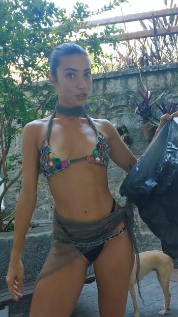 Júlia Oristanio Leaked Nude OnlyFans (Photo 33)