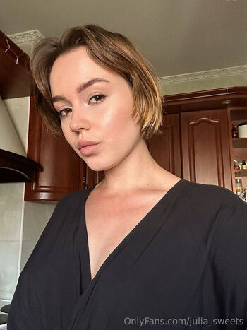 julia_sweets