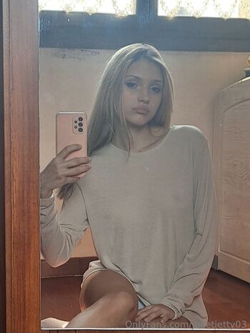 julietjetty03