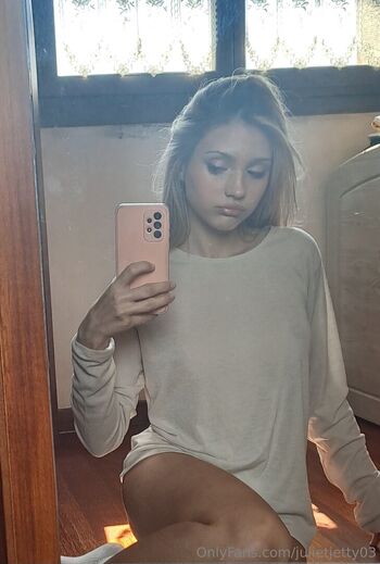 julietjetty03