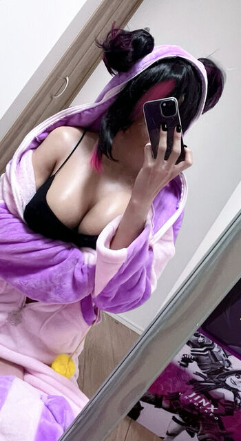 Juri-Han Cosplayers.
