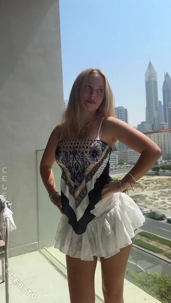 justfranzi.x Leaked Nude OnlyFans (Photo 3)