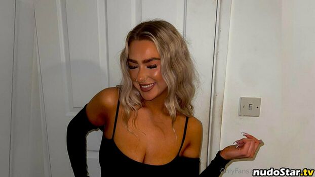 JustLuula Leaked Nude OnlyFans (Photo 3)