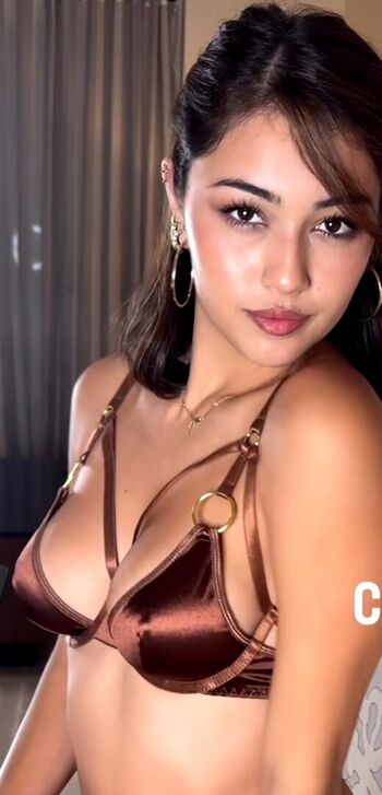 K Milan Leaked Nude OnlyFans (Photo 10)