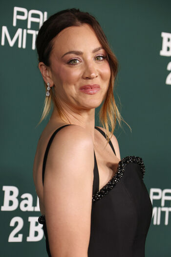 Kaley Cuoco Leaked Nude OnlyFans (Photo 482)