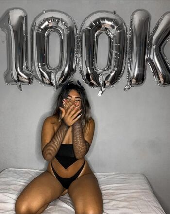 kamille.dias.944 Leaked Nude OnlyFans (Photo 3)